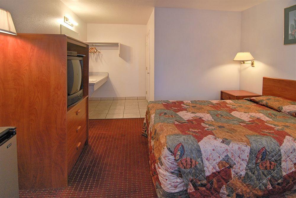 Rodeway Inn Cedar City Εξωτερικό φωτογραφία