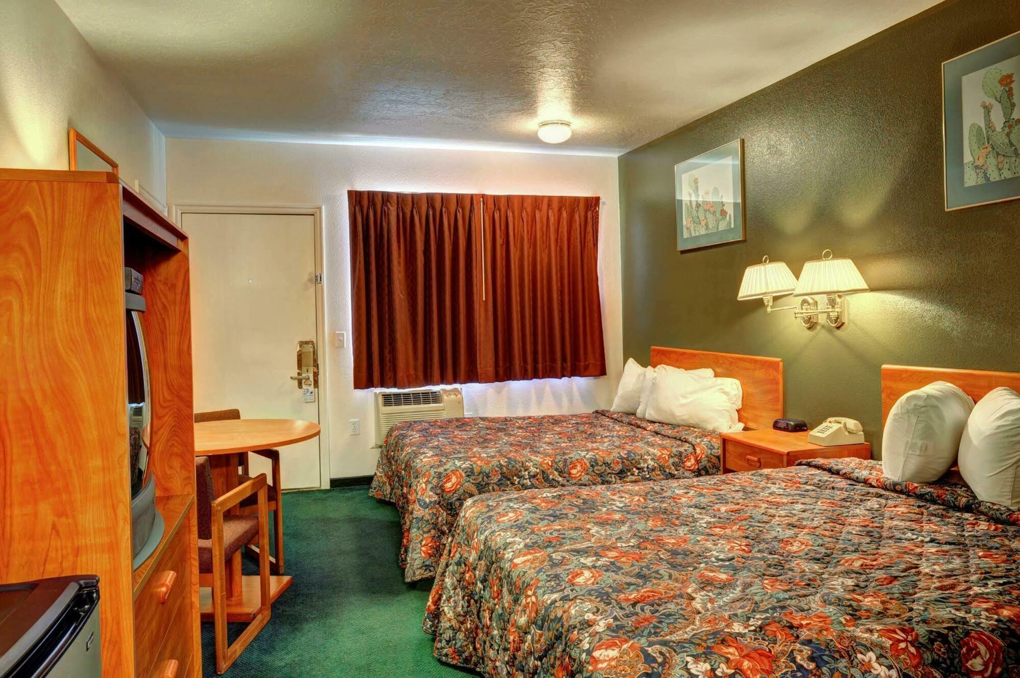 Rodeway Inn Cedar City Εξωτερικό φωτογραφία