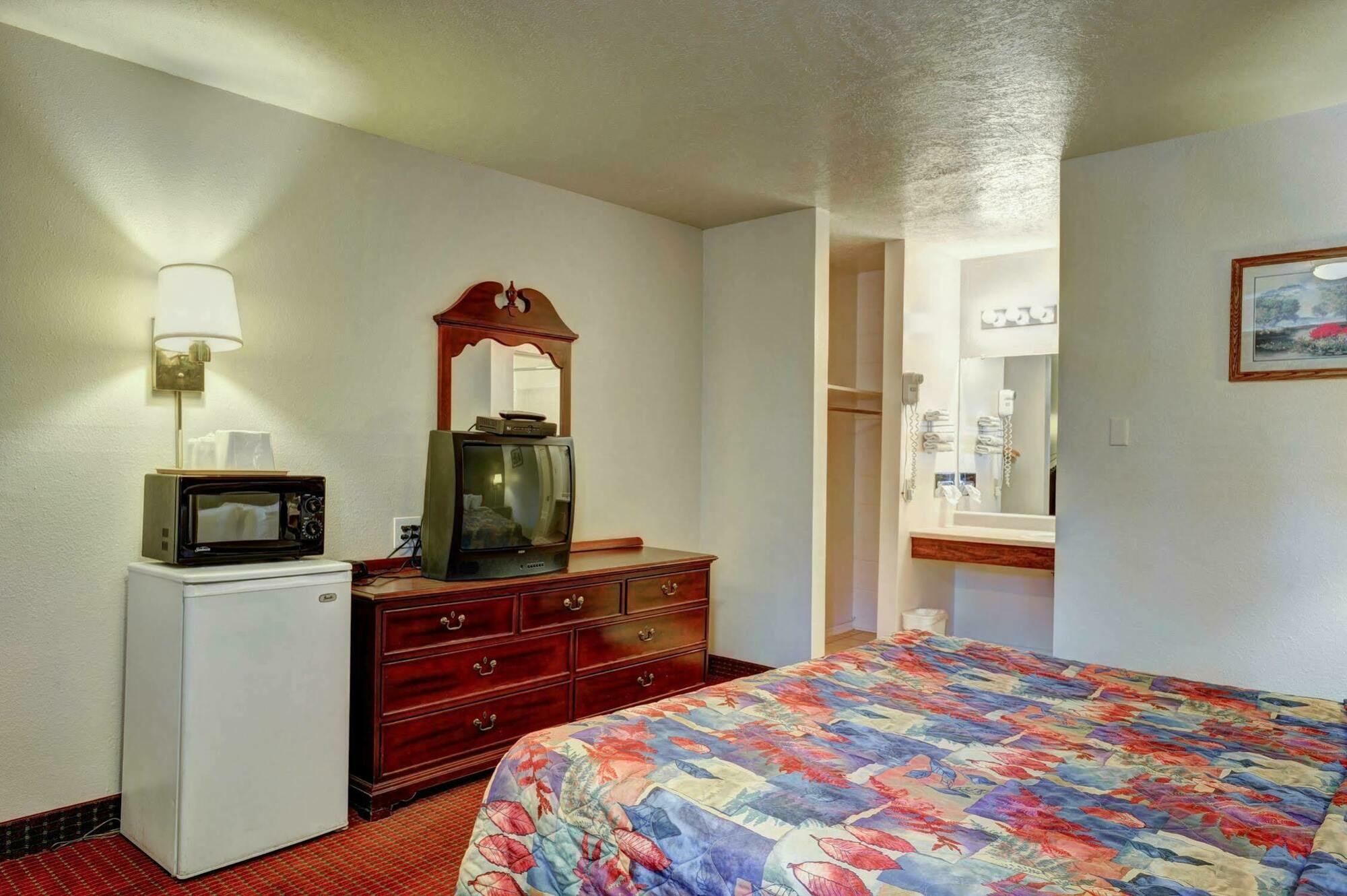 Rodeway Inn Cedar City Εξωτερικό φωτογραφία